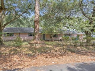 Foreclosed Home - 507 RIVER RD, 70501