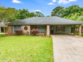 Foreclosed Home - 212 ORANGEWOOD DR, 70503