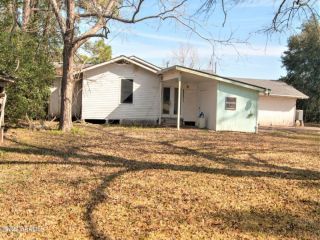 Foreclosed Home - 18107 W LA HWY 82, 70510
