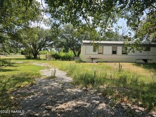 Foreclosed Home - 709 S RAILROAD ST, 70528