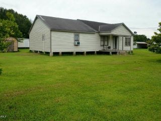 Foreclosed Home - 16034 LA HWY 685, 70533