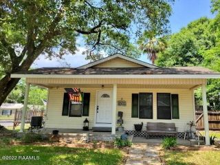 Foreclosed Home - 950 W VINE AVE, 70535