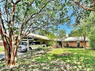 Foreclosed Home - 1361 BARON AVE, 70535