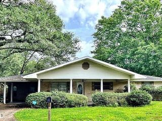 Foreclosed Home - 1460 YUKON ST, 70535