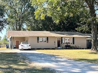 Foreclosed Home - 1718 PERCHVILLE RD, 70535