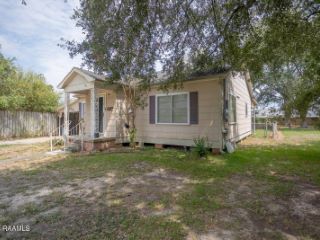 Foreclosed Home - 640 S 13TH ST, 70535