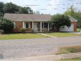 Foreclosed Home - 208 LEWIS ST, 70544