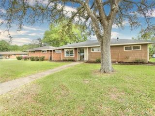 Foreclosed Home - 128 GREENWOOD DR, 70546