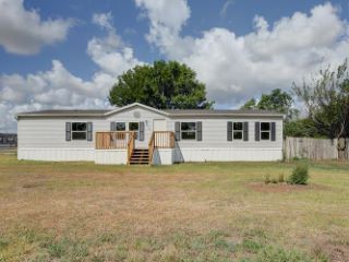 Foreclosed Home - 2504 ALLEN RD, 70555