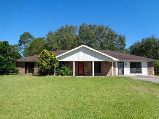 Foreclosed Home - 2002 Agnes Broussard, 70560