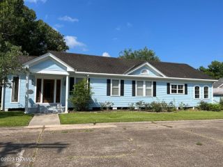 Foreclosed Home - 100 CITY PARK CIR, 70563