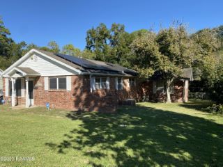 Foreclosed Home - 1225 S RAILROAD AVE, 70570