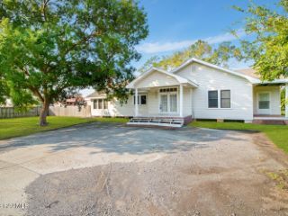 Foreclosed Home - 106 OAK TREE PARK DR, 70584