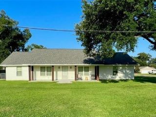 Foreclosed Home - 404 ELIZABETH ST, 70591