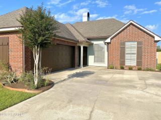 Foreclosed Home - 206 KING ARTHURS WAY, 70592