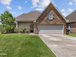 Foreclosed Home - 305 CLAY RIDGE DR, 70592