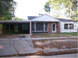Foreclosed Home - 1407 14TH ST, 70601