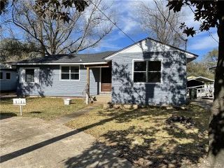 Foreclosed Home - 1713 12TH ST, 70601