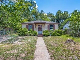 Foreclosed Home - 1603 13TH ST, 70601