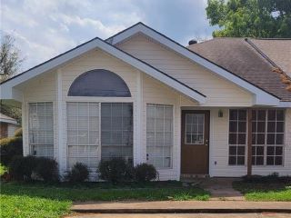 Foreclosed Home - 1803 S TALLOWOOD DR, 70605