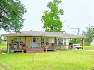 Foreclosed Home - 334 BEAUGH RD, 70607