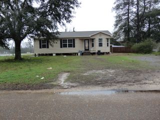 Foreclosed Home - 103 N 15TH ST, 70648