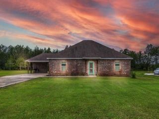 Foreclosed Home - 3641 HEURTEVANT RD, 70663