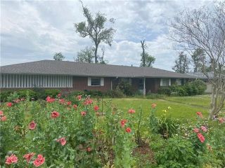 Foreclosed Home - 309 W LEE ST, 70663
