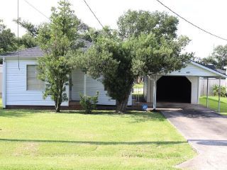 Foreclosed Home - 403 MUSTANG ST, 70663