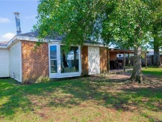 Foreclosed Home - 226 TEXAS ST, 70663