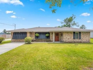 Foreclosed Home - 2931 HUDSON DR, 70669