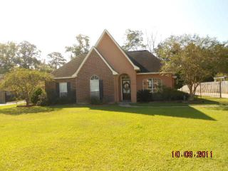 Foreclosed Home - 7996 FITZGERALD DR, 70706