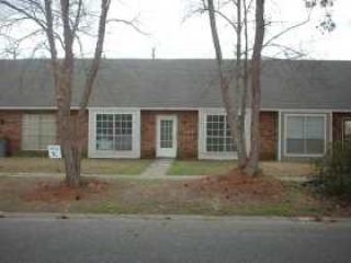 Foreclosed Home - 1108 CHEMIN DR, 70714