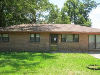 Foreclosed Home - 4424 HEATH DR, 70714