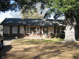 Foreclosed Home - 2369 RAY WEILAND DR, 70714