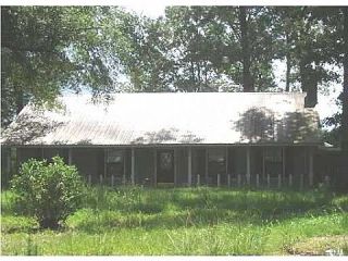 Foreclosed Home - 24562 KENNETH DR, 70726