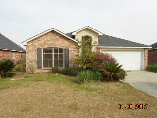 Foreclosed Home - 23819 SOUTHPOINT DR, 70726