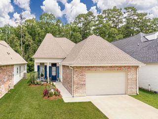 Foreclosed Home - 10389 FOUNTAIN LN, 70726