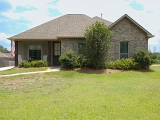 Foreclosed Home - 21350 DEBBIE LN, 70726