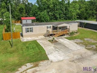 Foreclosed Home - 12236 COLONIAL OAKS RD, 70737