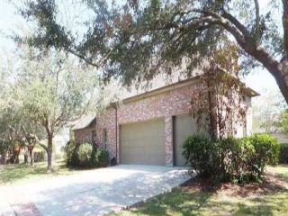 Foreclosed Home - 40207 PELICAN POINT PKWY, 70737