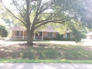Foreclosed Home - 13034 BRIDLEWOOD DR, 70739
