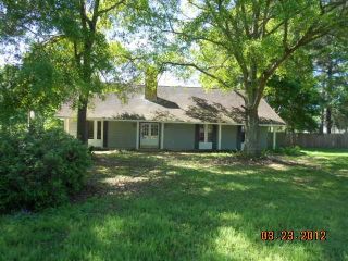 Foreclosed Home - 13219 BRIDLEWOOD DR, 70739