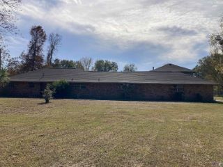 Foreclosed Home - 19755 FERACI RD, 70754