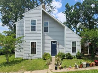 Foreclosed Home - 44040 LAKE VILLAGE RD, 70769