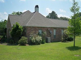 Foreclosed Home - 7825 COOKS LANDING DR, 70783
