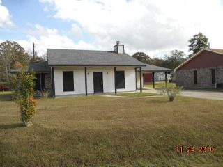 Foreclosed Home - 18234 MARTHA DR, 70791
