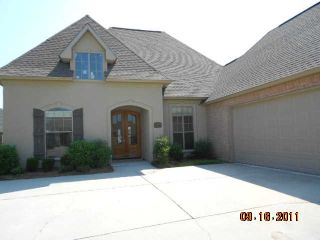 Foreclosed Home - 4176 WILDERNESS RUN DR, 70791