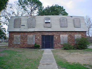Foreclosed Home - List 100010193