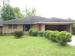 Foreclosed Home - 2424 HARDING BLVD, 70807